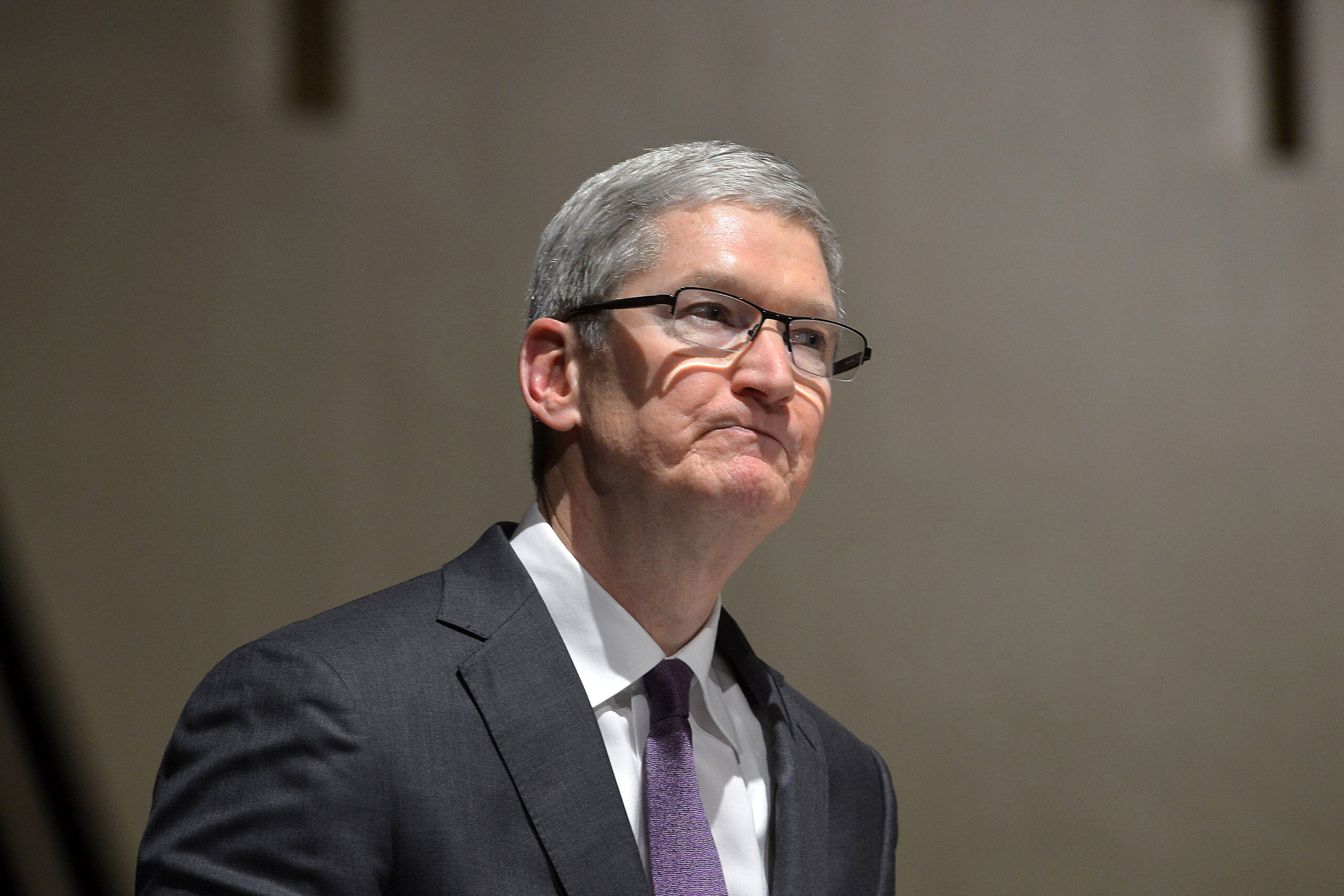 Will the US demolish Apple's digital fortress?