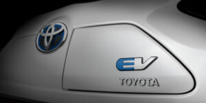 auto elettriche toyota ev Toyota auto elettrica