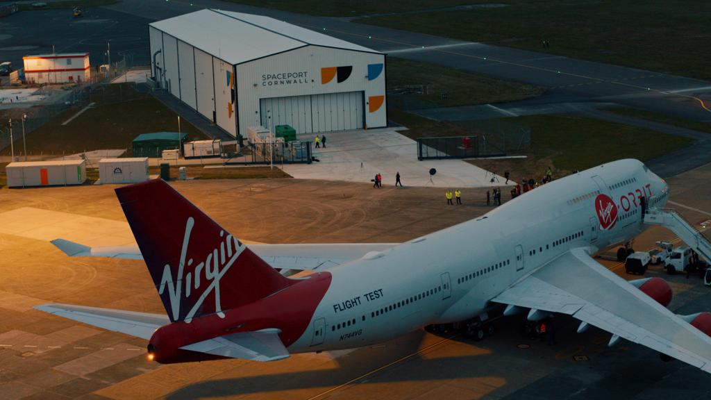 Here's how and why Virgin Orbit shuts down