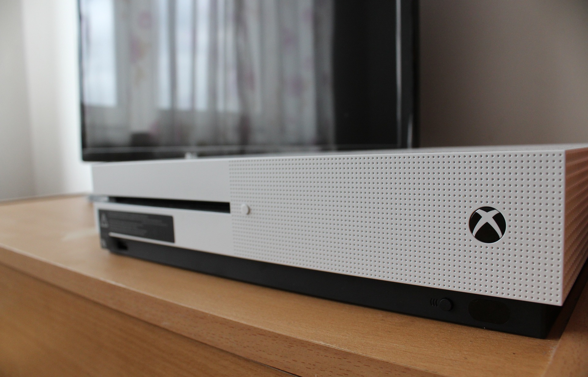 Why Microsoft says goodbye to Xbox One