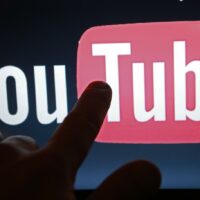 Google agcom youtube amazon videogame Wojcicki