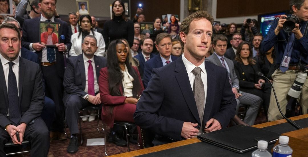 Zuckerberg Social Senato